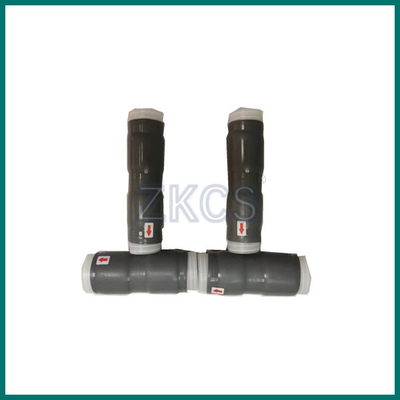 Tubes à rétrécissement à froid avec matériau intérieur en silicone mastic